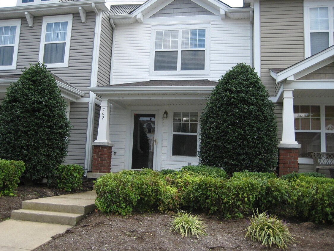 702 Flintlock Ct, Nashville, TN 37217 Condo for Rent in Nashville, TN