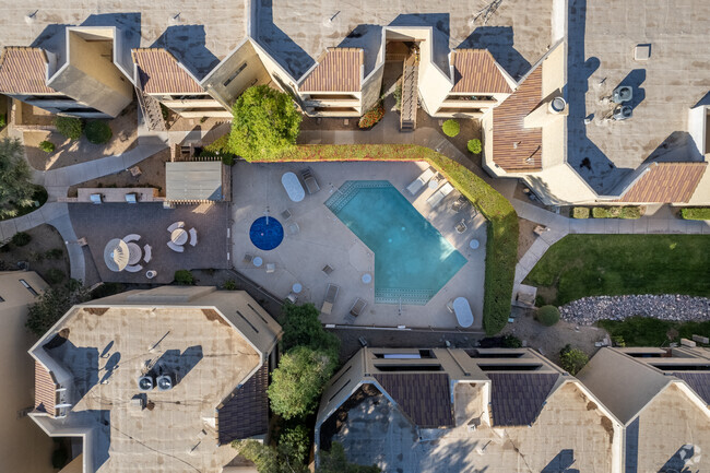 Building Photo - Papago Ridge Apartments