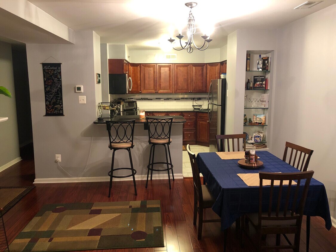 Dining Area & Kitchen Bar Table - 237 Montgomery Ave