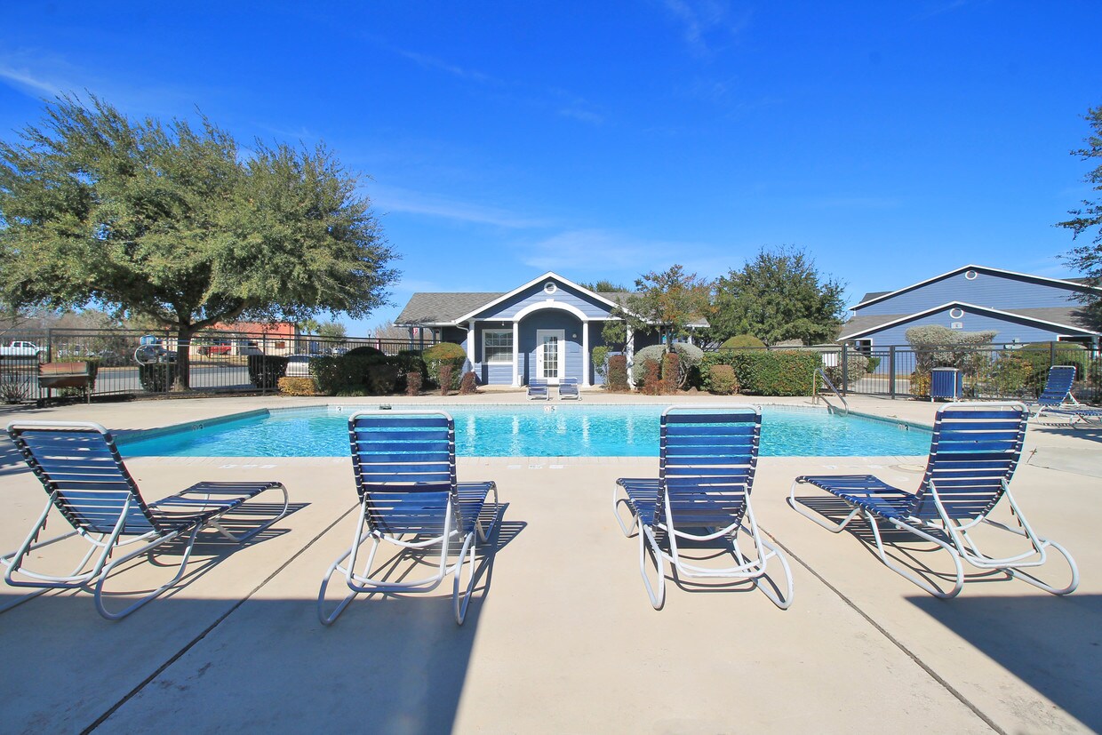 Foto principal - Shadow Creek Apartments