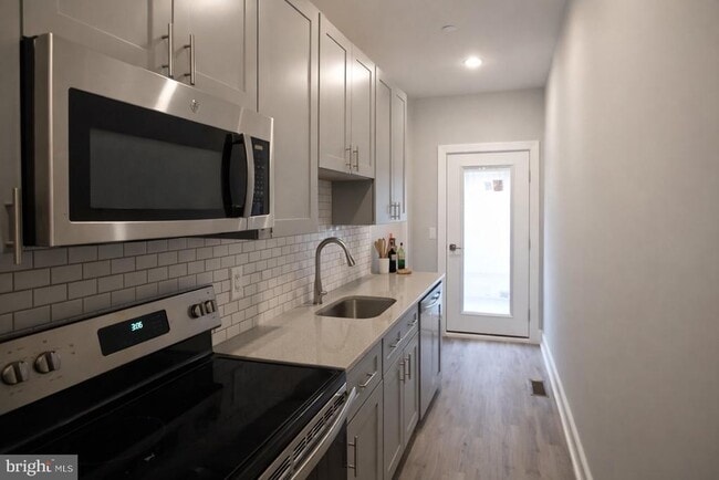 Building Photo - 3721 Brandywine St