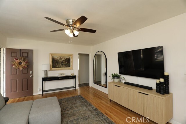 Foto del edificio - 14835 Dalman St