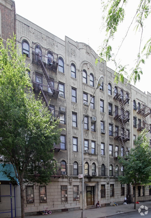 Building Photo - 178-180 Hooper St