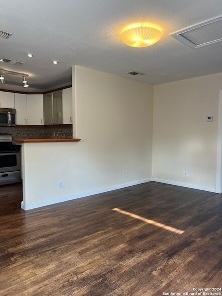 Foto del edificio - 429 W Mistletoe Ave