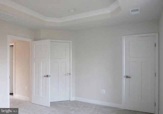 Building Photo - 1744 Scenic Lp