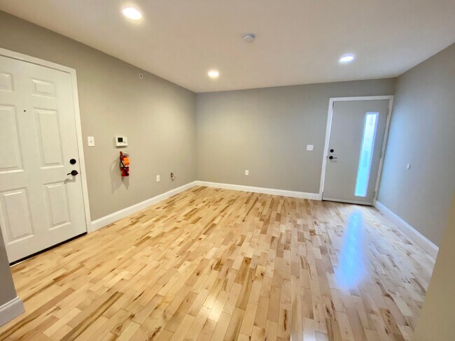 Foto del edificio - 426 n 40th St (LO)