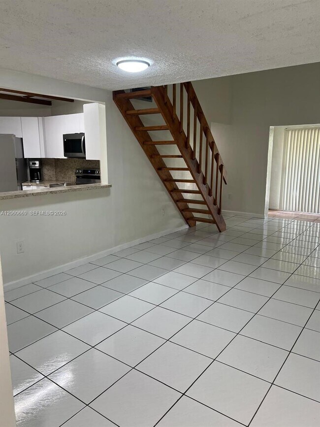 Foto del edificio - 10241 NW 9th St Cir