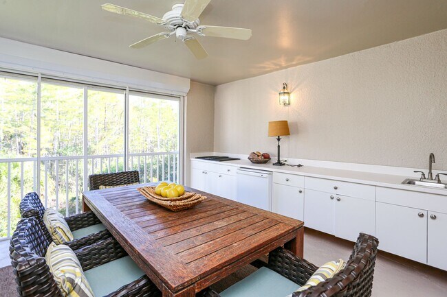 Foto del edificio - ** 3/2 VERY NICE TOWNHOUSE AVAILABLE FOR S...