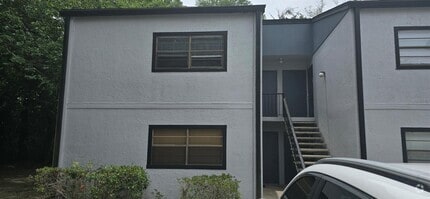 Building Photo - 3321 SW 34th Ave