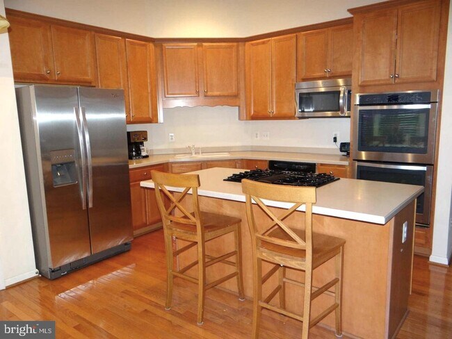 Building Photo - 43126 Royal Fern Terrace