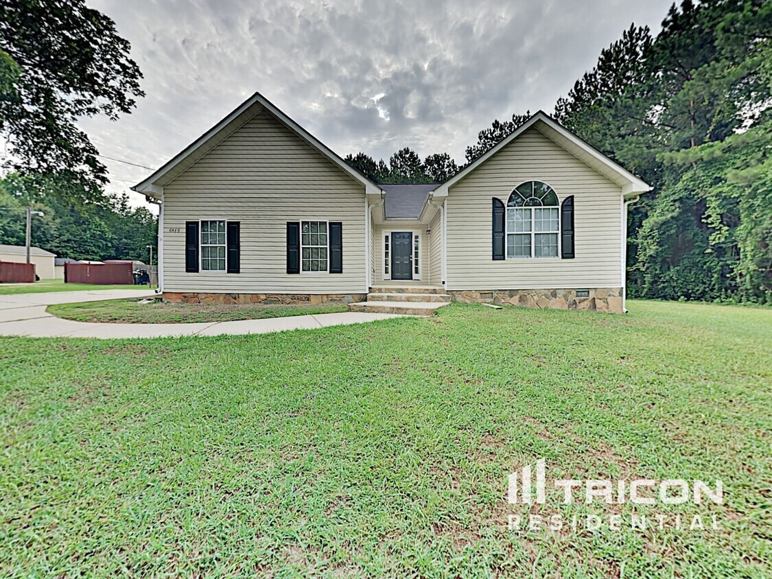 6489 Hearn Road Stockbridge GA House Rental in Stockbridge, GA