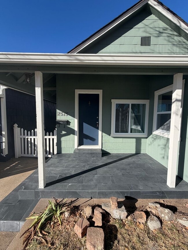 Photo - Fully Furnished Sloan's Lake 2 bedroom home