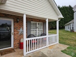 Building Photo - 131 Wellsboro Ct