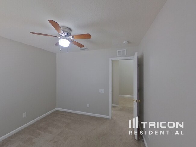 Building Photo - 11646 Tropical Isle Lane Riverview FL