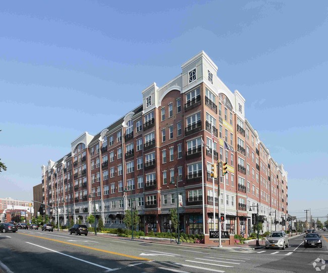 Building Photo - The Allure Mineola