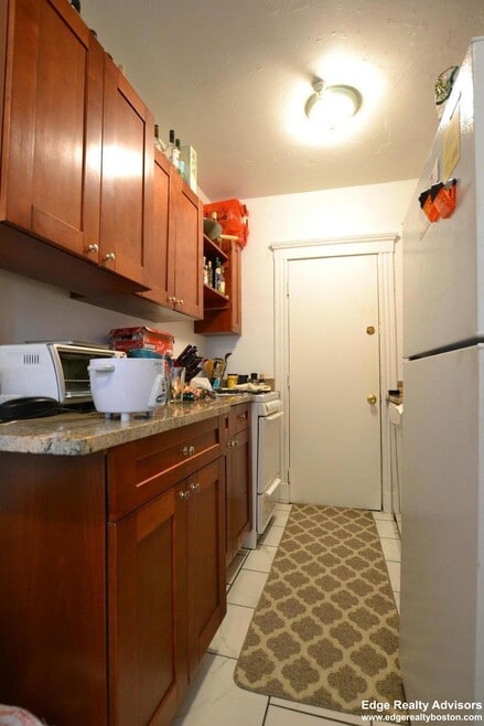 Building Photo - 28 Quint Ave