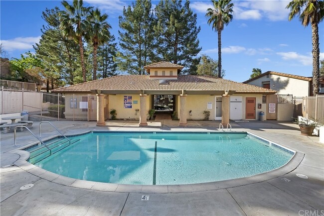 Swimming Pool - 1365 Crafton Ave