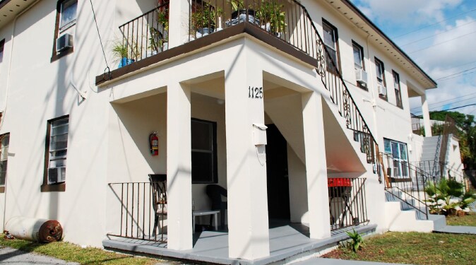 Building Photo - Rosemary Place