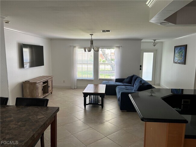 Foto del edificio - 1417 SE 34th Terrace