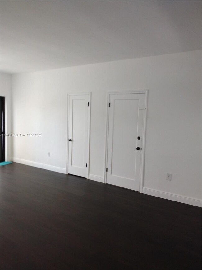 Building Photo - 245 83rd St
