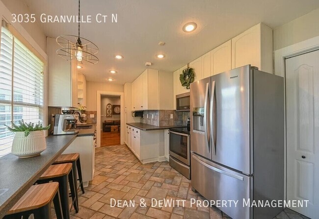 Building Photo - 3035 Granville Ct N