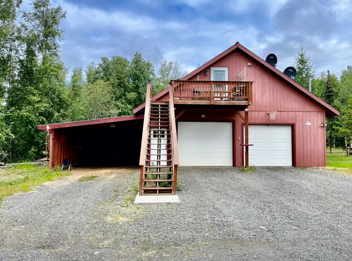 Primary Photo - 1015 E Hanna Cir - NC