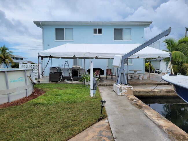 Foto del edificio - 2032 Coral Way