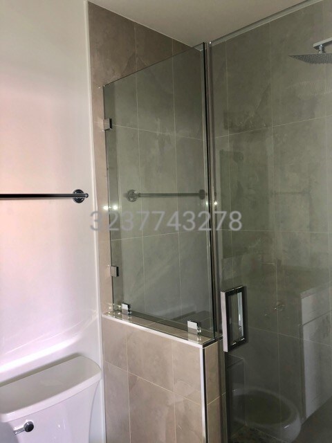 Foto del edificio - 1268 N Curson Ave