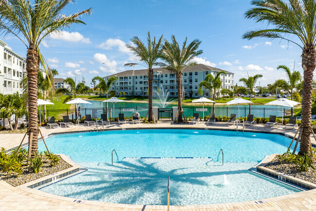 Building Photo - The Palms at Cape Coral