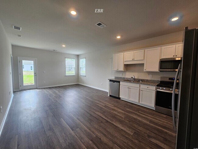 Foto del edificio - 170 Honey Jar Wy