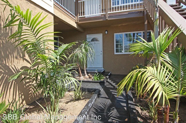 Building Photo - 1216 W Balboa Blvd