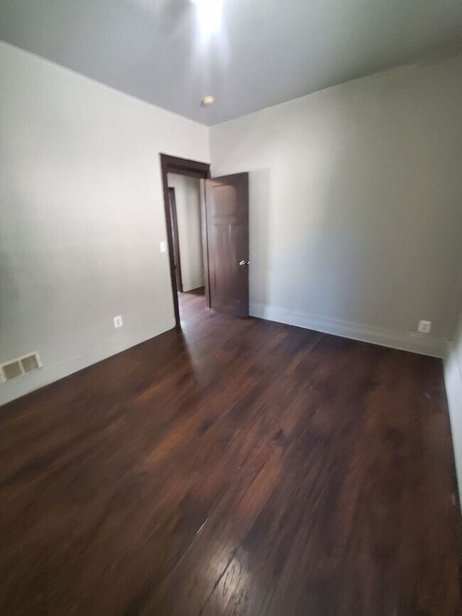 Foto del edificio - 2603-2605-2605 N 37th St