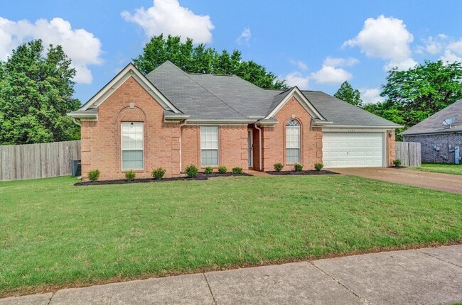 Building Photo - 5607 Wolf Pack Dr