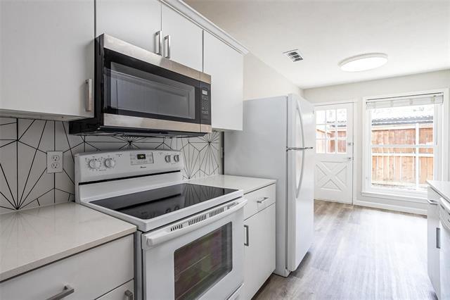 Foto del edificio - 13706 Flagstone Ln