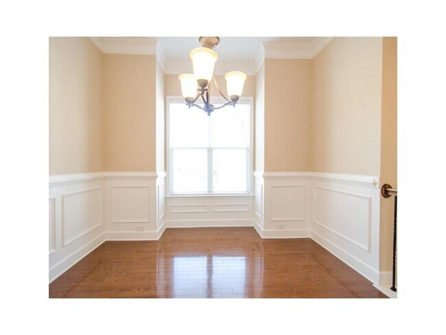 Foto del edificio - 2048 Cobblestone Cir NE
