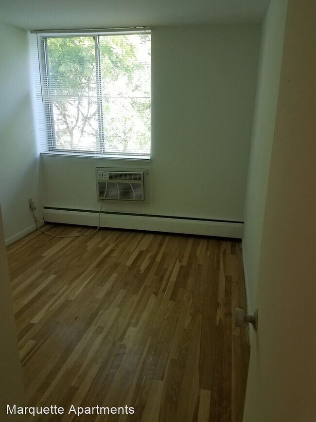 Foto del edificio - 405 S Huntington St