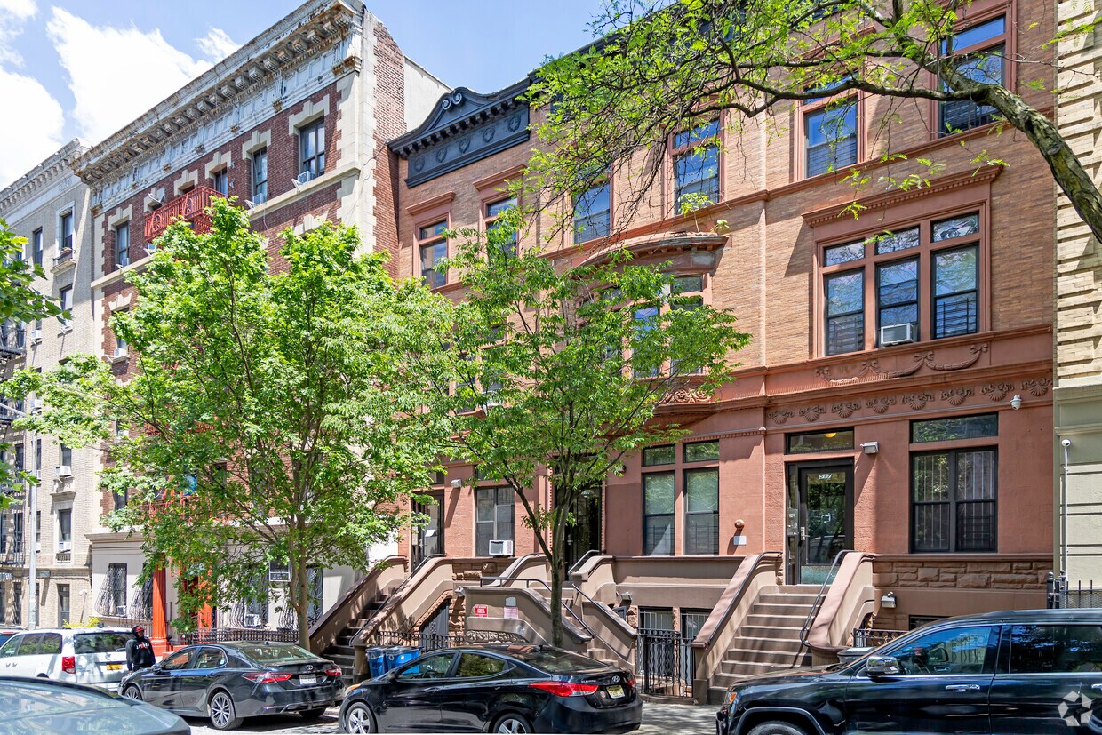 Primary Photo - 521 W 157th St
