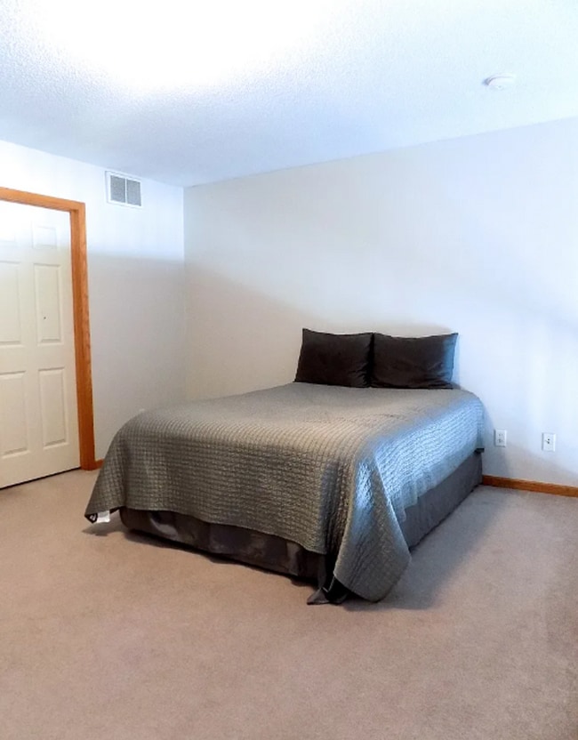 Interior Photo - Landmark Square Apartments