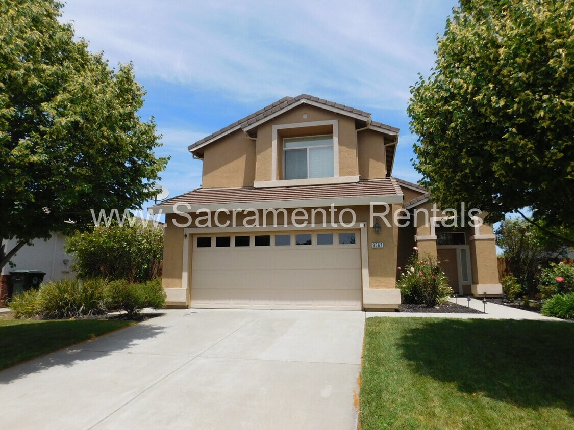 Foto principal - Very Nice Updated 4bd/3ba Rancho Cordova H...