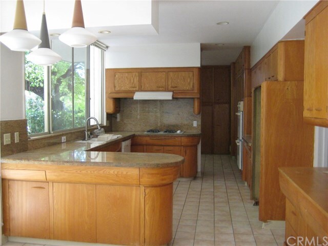 Building Photo - 1620 Homet Rd