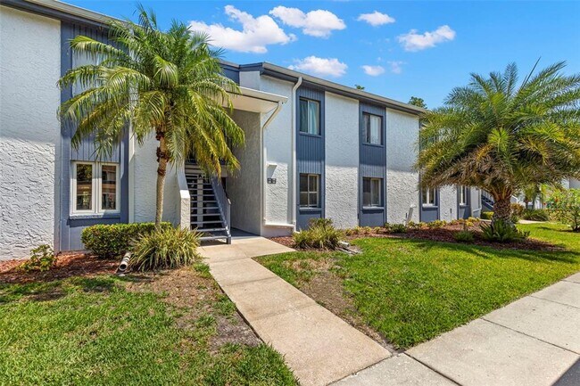 Foto del edificio - 121 Cypress Ln