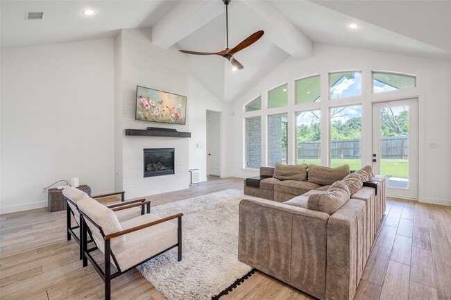 Building Photo - 5439 Farm Hill Way
