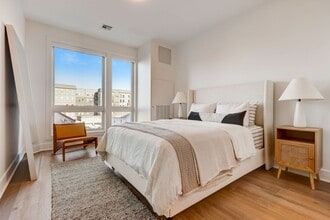 Building Photo - Meridia South Orange