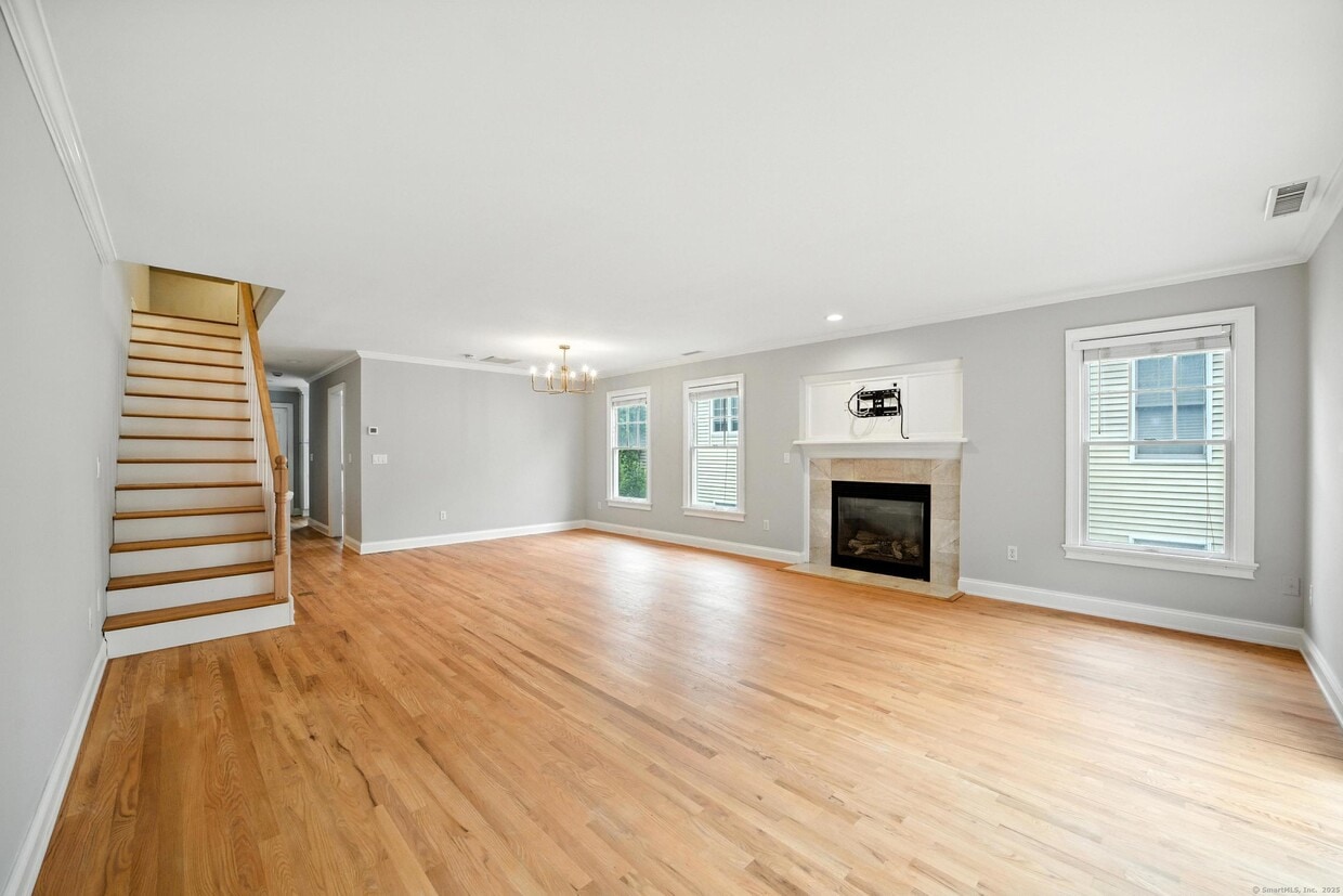 Foto principal - 55 Rodwell Ave