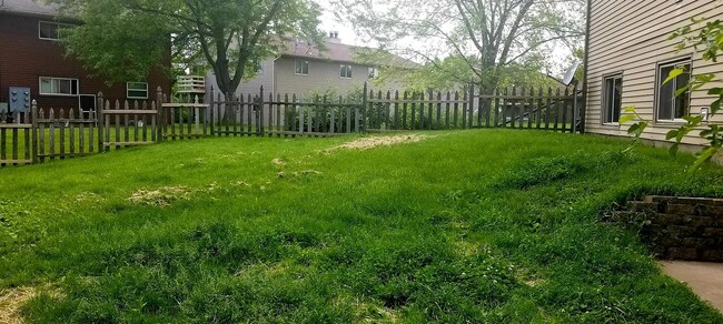 PRIVATE FENCED IN YARD - 42 Park Heights Court