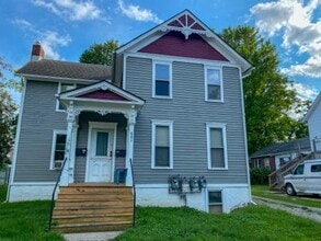 Building Photo - 601 N Congress St
