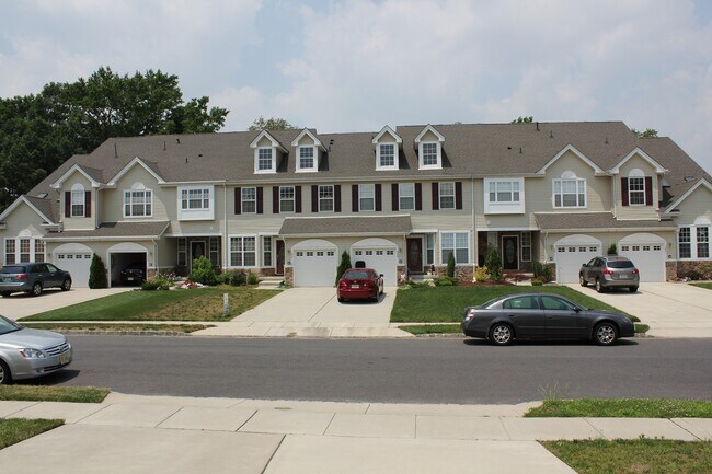 Building Photo - 237 Westbrook Dr