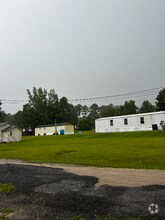 Building Photo - 118 1st Creek Rd