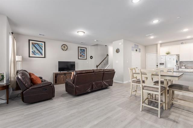 Building Photo - 2908 Bluets Dr