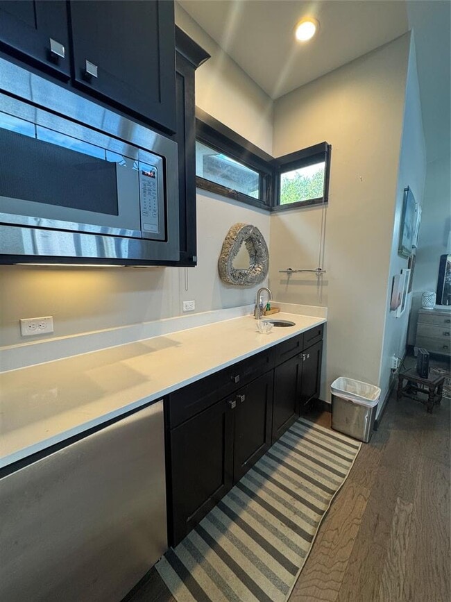 Building Photo - 2113 Barbaro Way